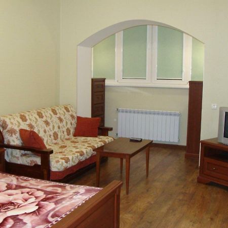 Appartement Flat à Irpin Extérieur photo